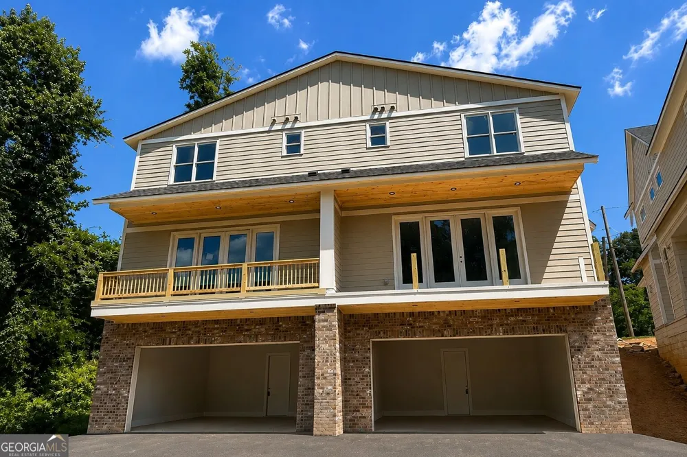 1057 Riverside DR Gainesville, GA 30501