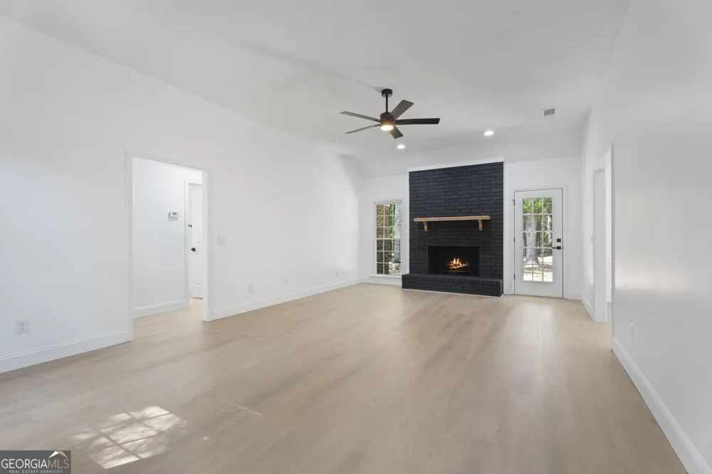 205 Mossberg CIR Statesboro, GA 30461