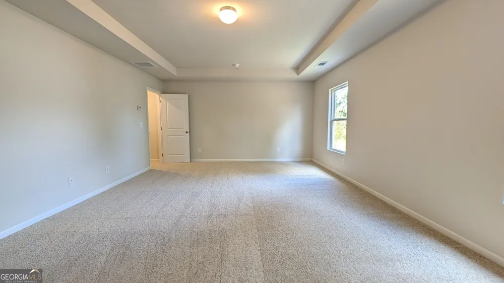 521 Hayes LN Canton, GA 30115