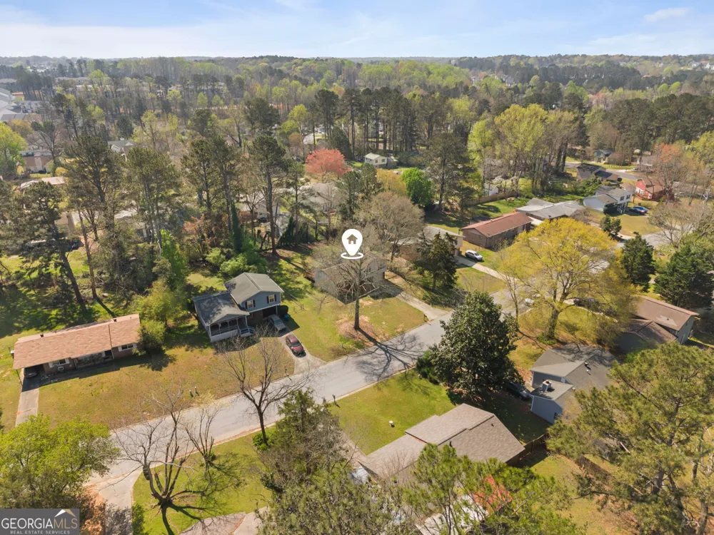 1685 Kinglet RD Jonesboro, GA 30238