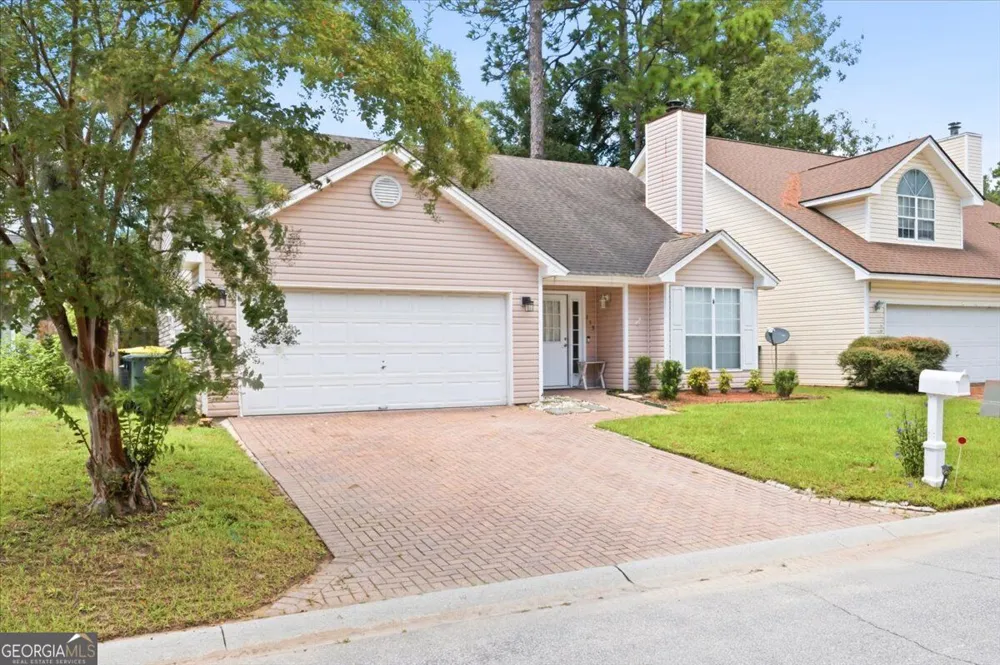 115 Queens Retreat Savannah, GA 31419