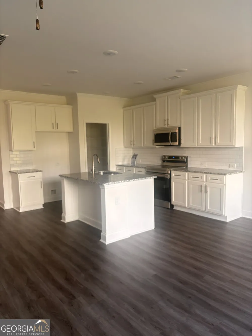 3853 Billabong TRL Gainesville, GA 30506