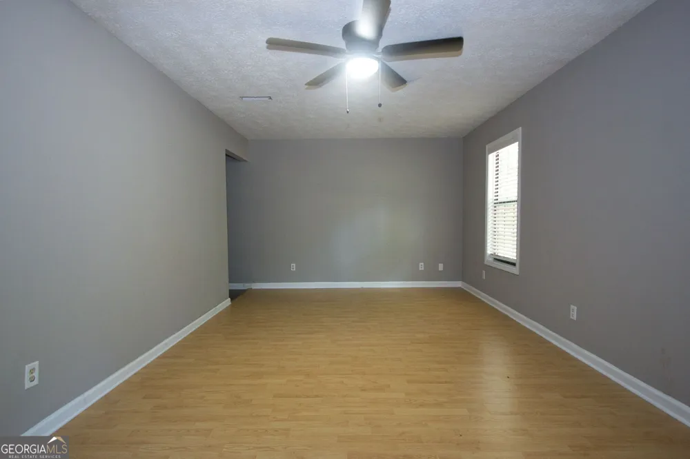 4685 Barnes CT Loganville, GA 30052