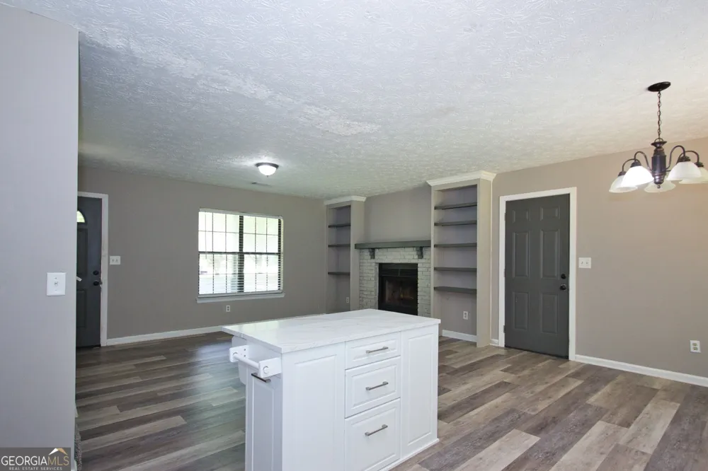 4685 Barnes CT Loganville, GA 30052