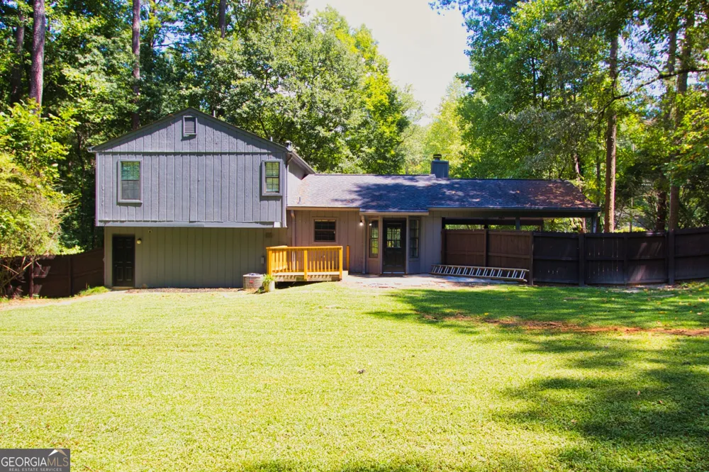 4685 Barnes CT Loganville, GA 30052