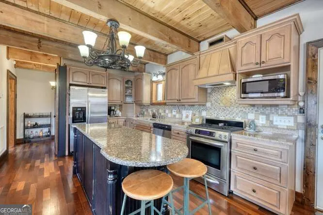 230 Smokin RDG Hayesville, NC 28904