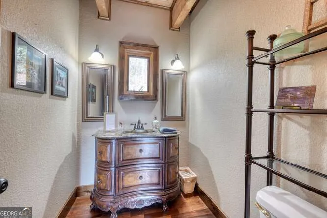 230 Smokin RDG Hayesville, NC 28904