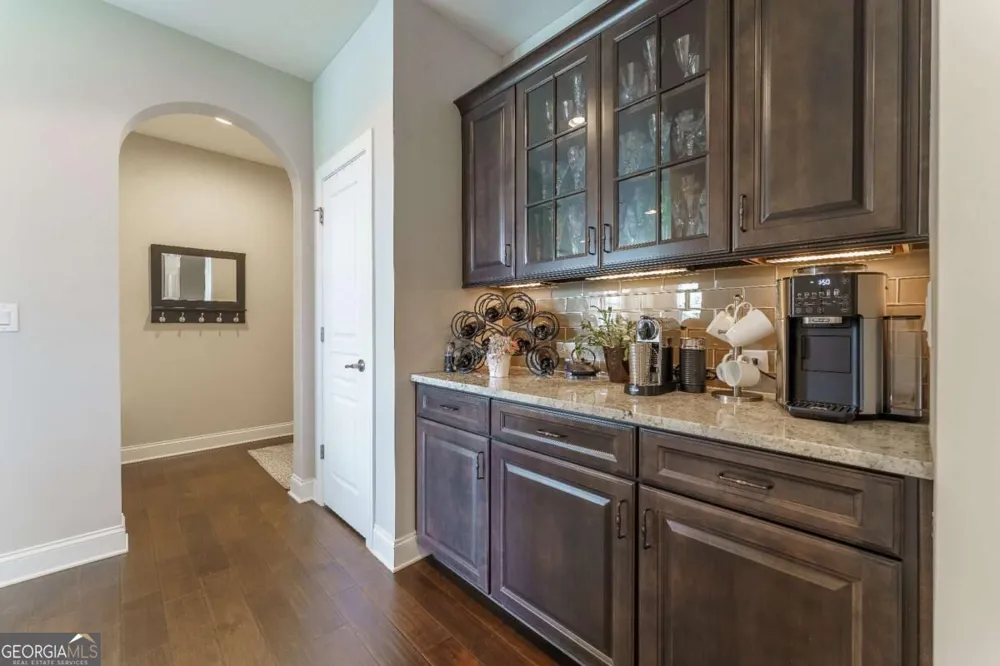 4210 Woodward Walk LN Suwanee, GA 30024