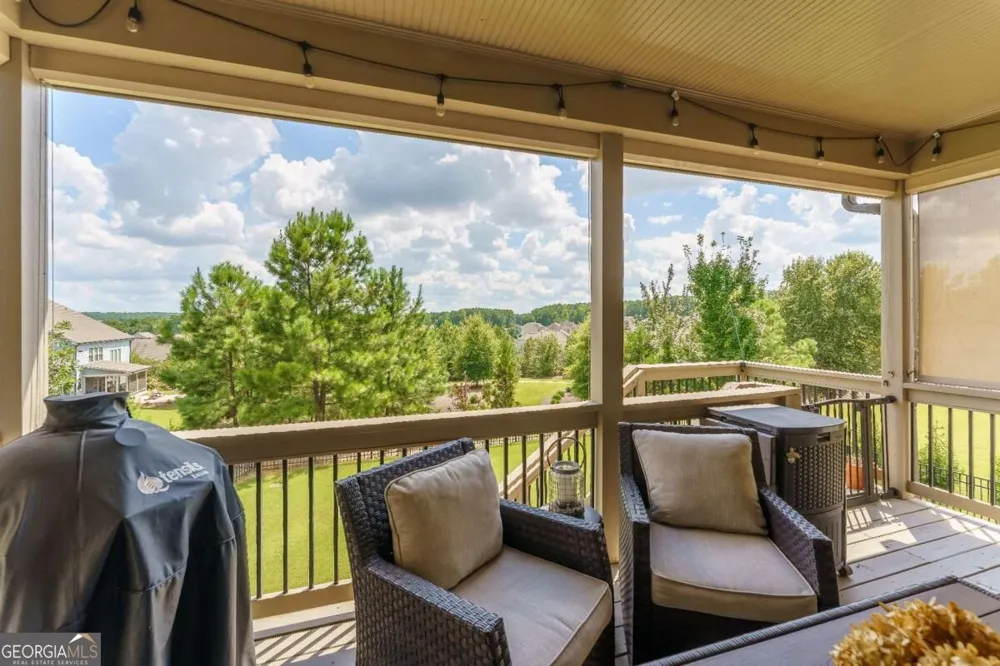 4210 Woodward Walk LN Suwanee, GA 30024