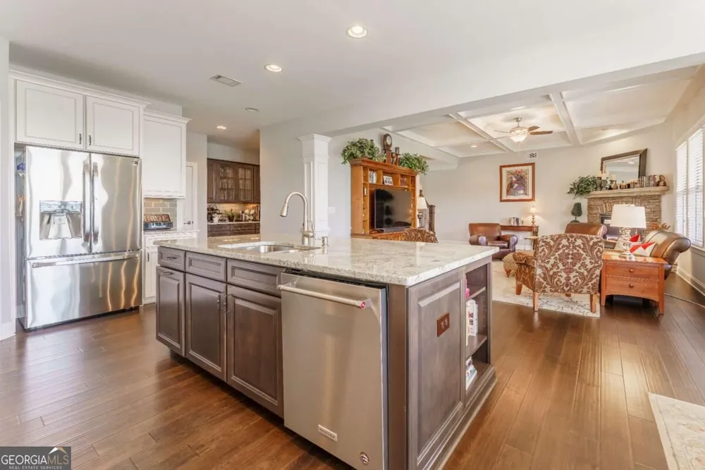 4210 Woodward Walk LN Suwanee, GA 30024
