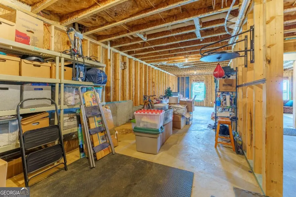 4210 Woodward Walk LN Suwanee, GA 30024