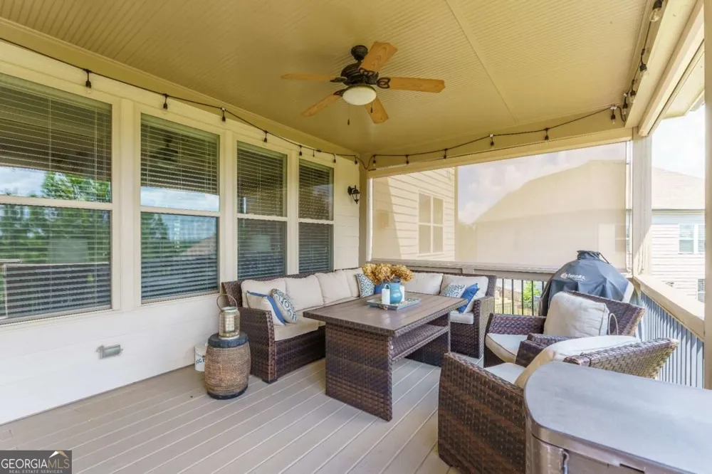 4210 Woodward Walk LN Suwanee, GA 30024