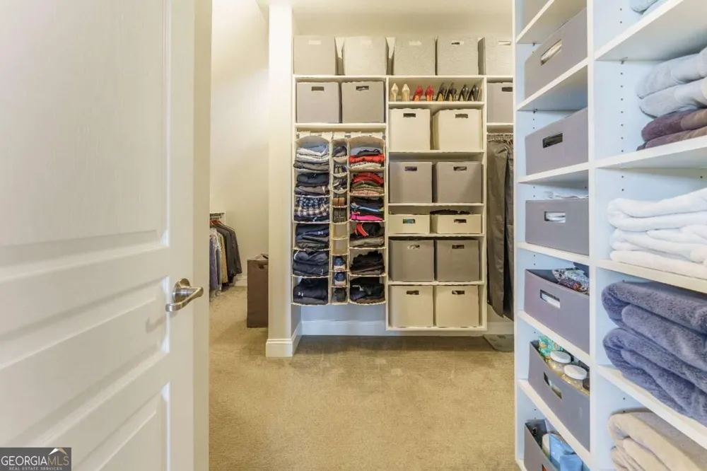 4210 Woodward Walk LN Suwanee, GA 30024
