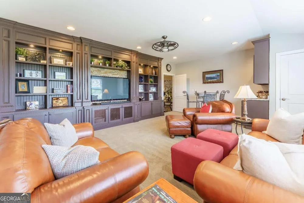 4210 Woodward Walk LN Suwanee, GA 30024