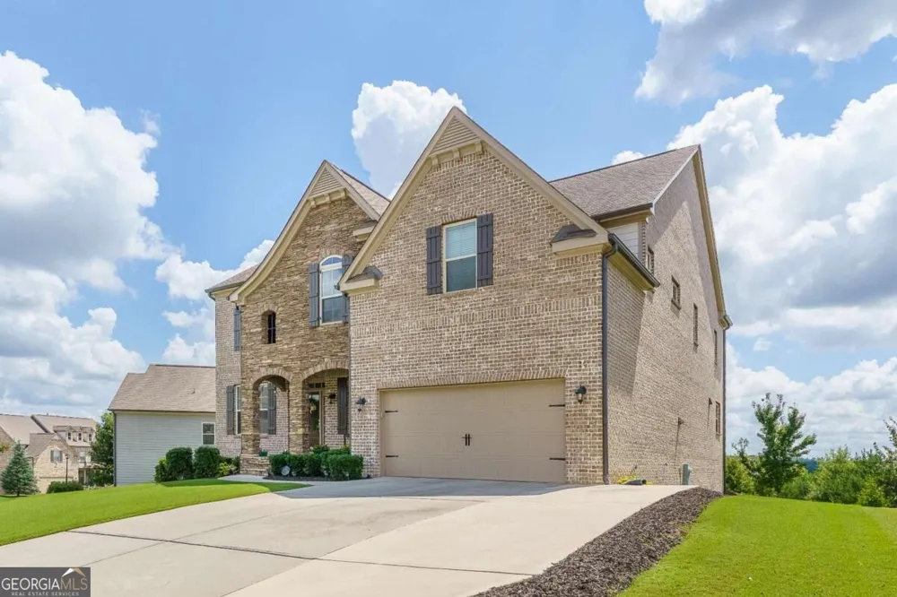 4210 Woodward Walk LN Suwanee, GA 30024
