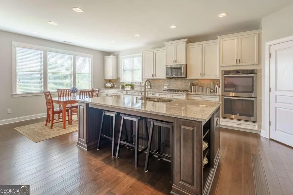 4210 Woodward Walk LN Suwanee, GA 30024
