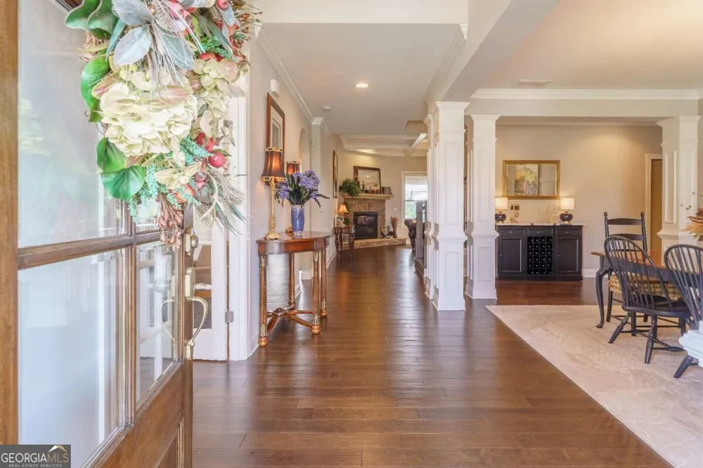 4210 Woodward Walk LN Suwanee, GA 30024