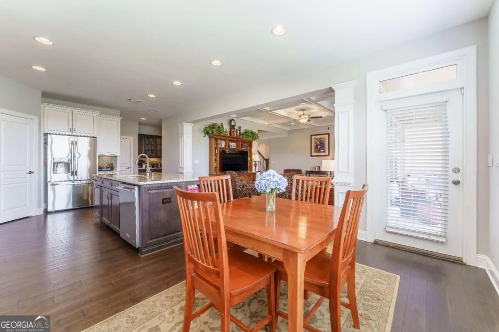 4210 Woodward Walk LN Suwanee, GA 30024