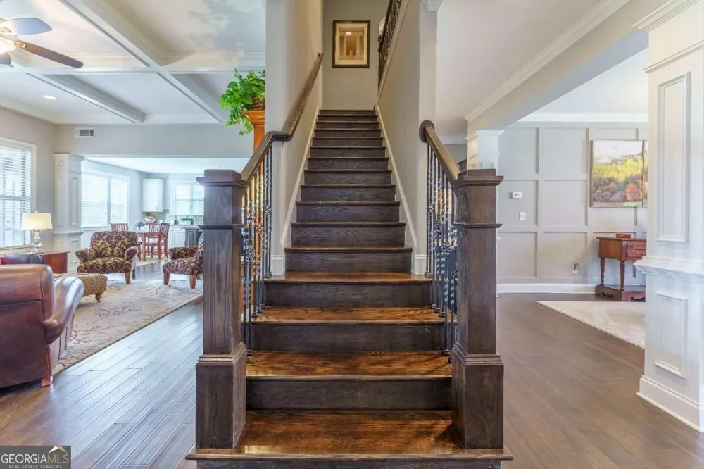 4210 Woodward Walk LN Suwanee, GA 30024