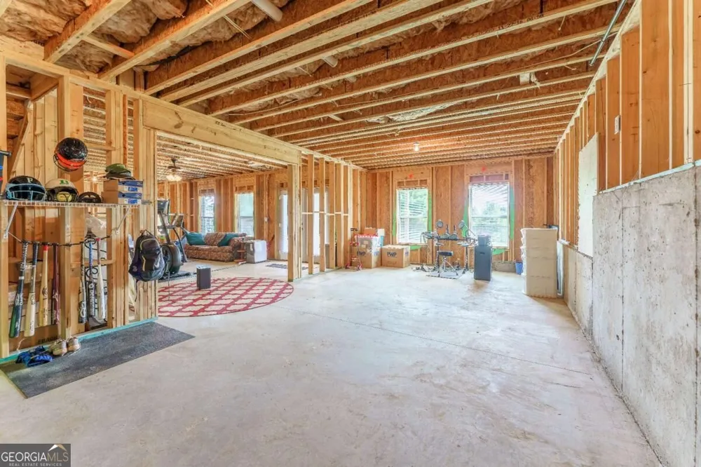 4210 Woodward Walk LN Suwanee, GA 30024