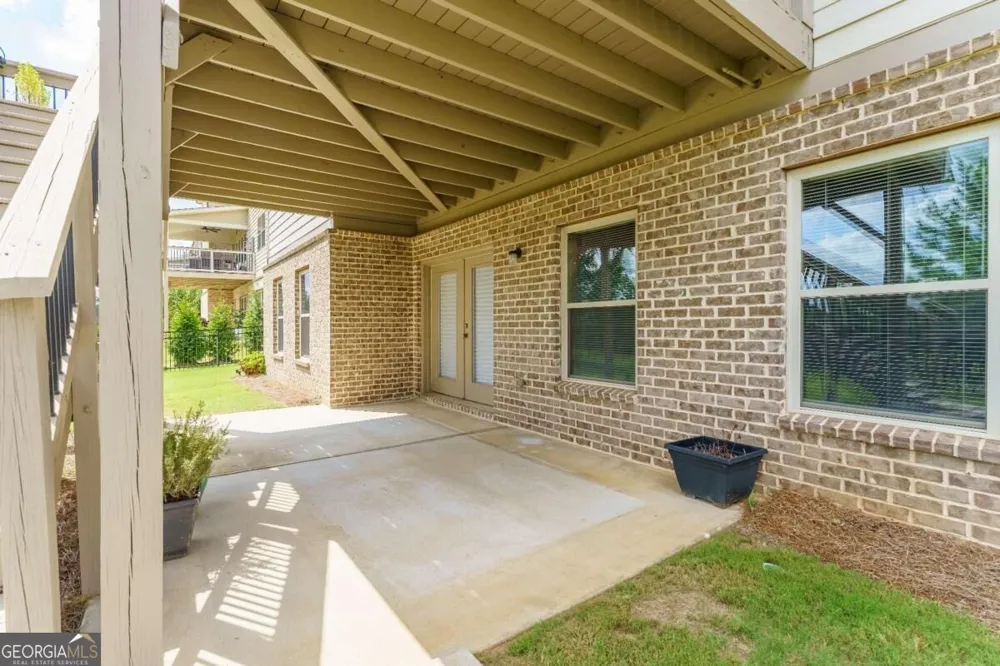 4210 Woodward Walk LN Suwanee, GA 30024