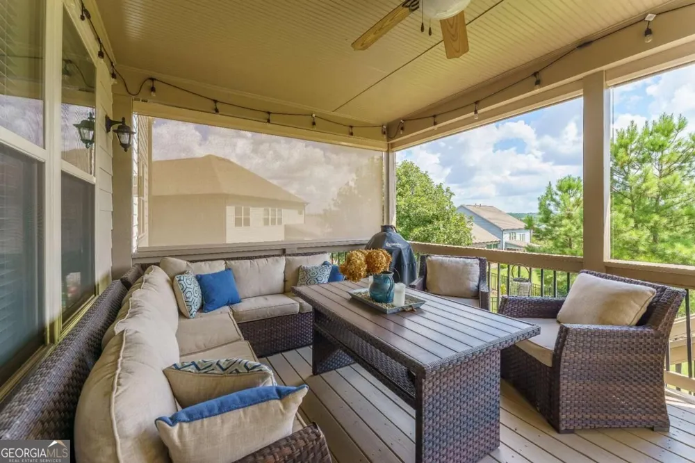 4210 Woodward Walk LN Suwanee, GA 30024