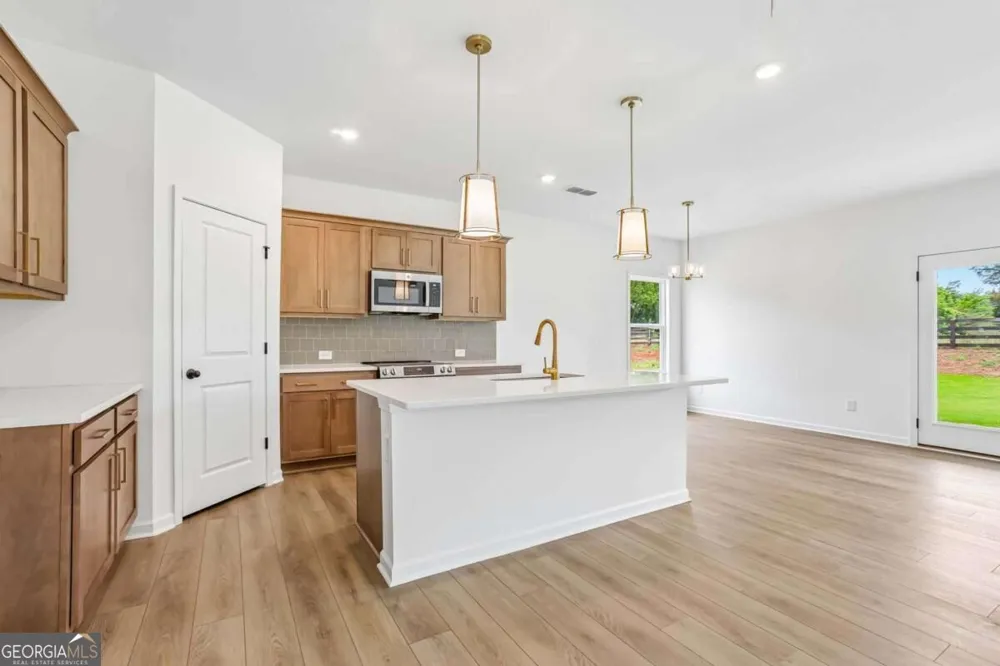 109 Candler TRCE Cartersville, GA 30120