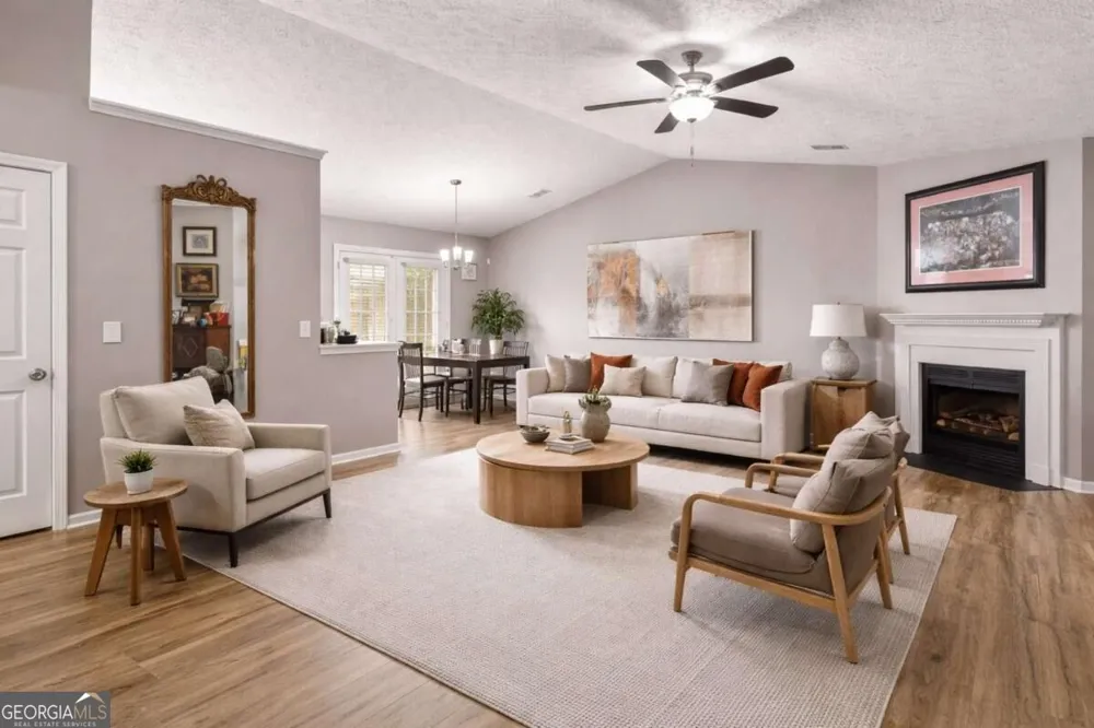 3444 Peachcrest TRCE Decatur, GA 30032