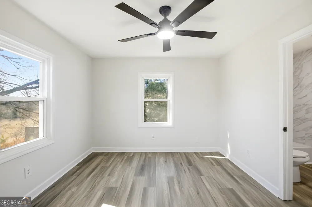 1781 Brooks RD Dacula, GA 30019