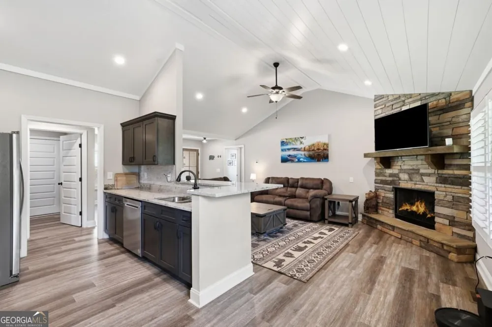 151 Old South DR Ellijay, GA 30540