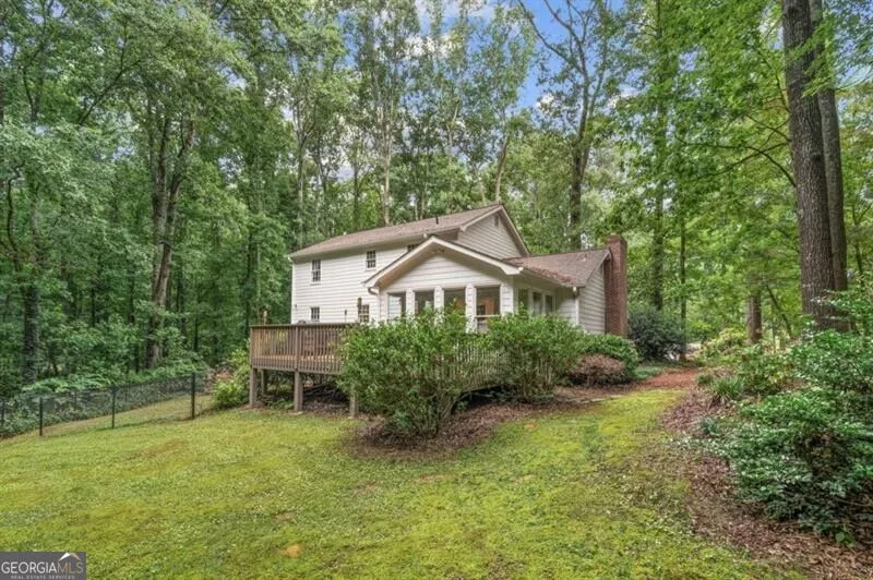60 Camp DR Carrollton, GA 30117