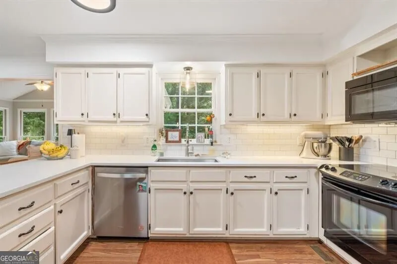 60 Camp DR Carrollton, GA 30117