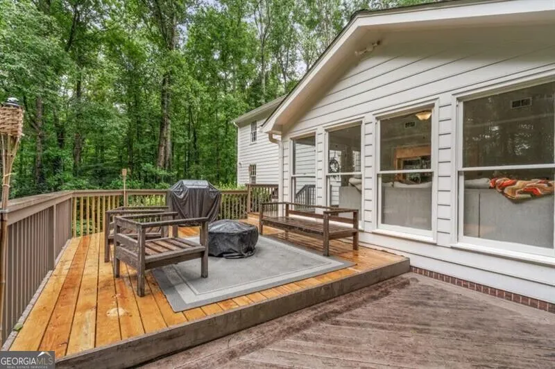 60 Camp DR Carrollton, GA 30117