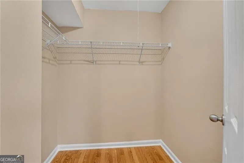 6940 Roswell RD Sandy Springs, GA 30328