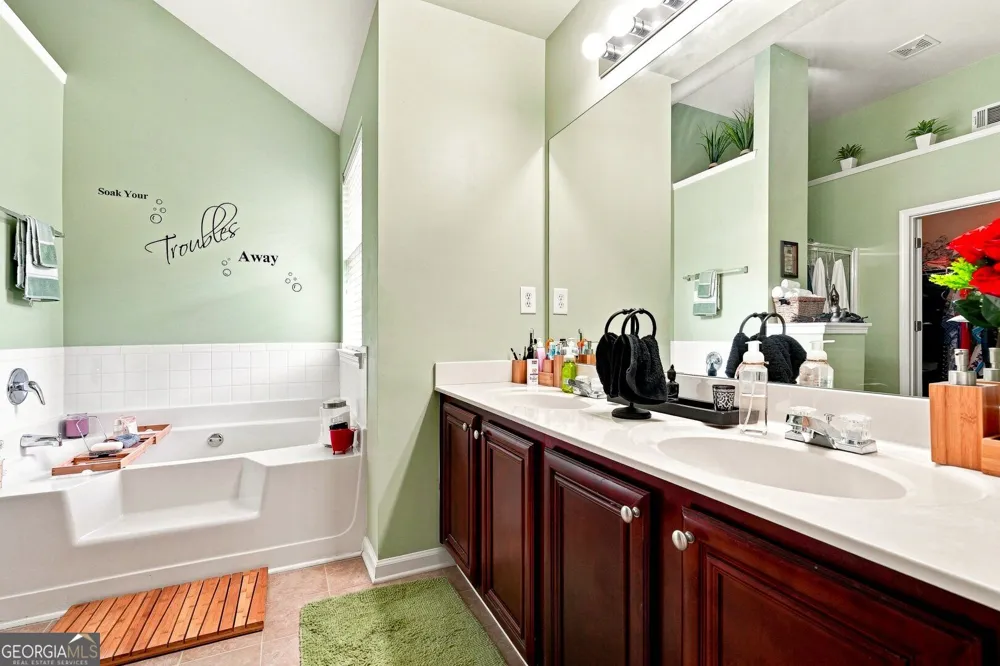 2162 Poplar Falls AVE Lithonia, GA 30058