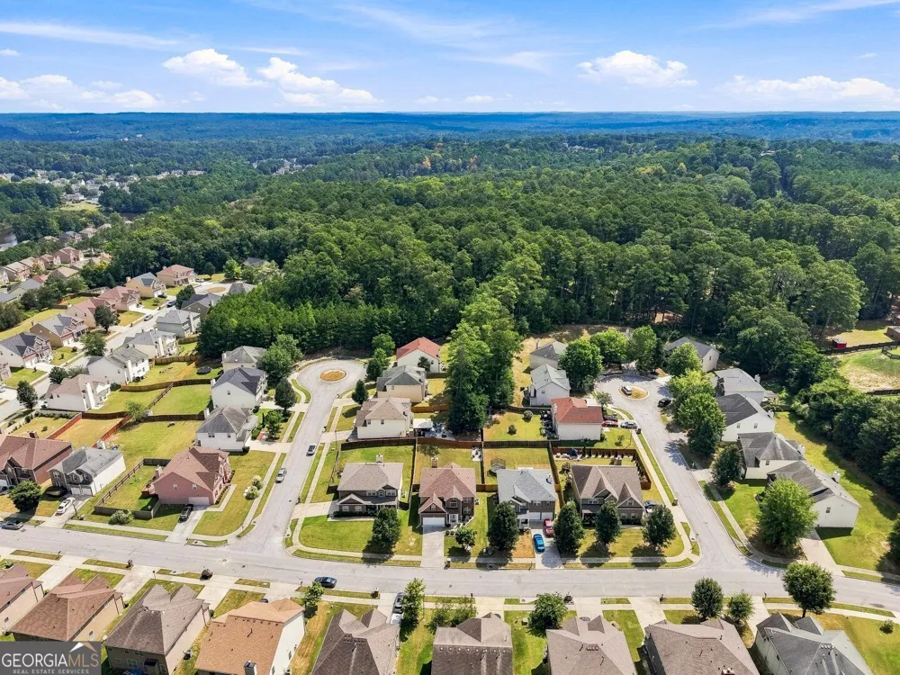 2162 Poplar Falls AVE Lithonia, GA 30058