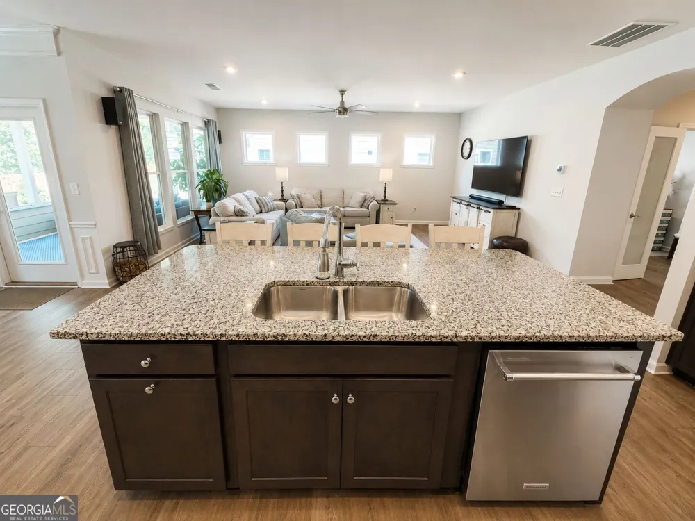 229 Nuttall DR Griffin, GA 30223