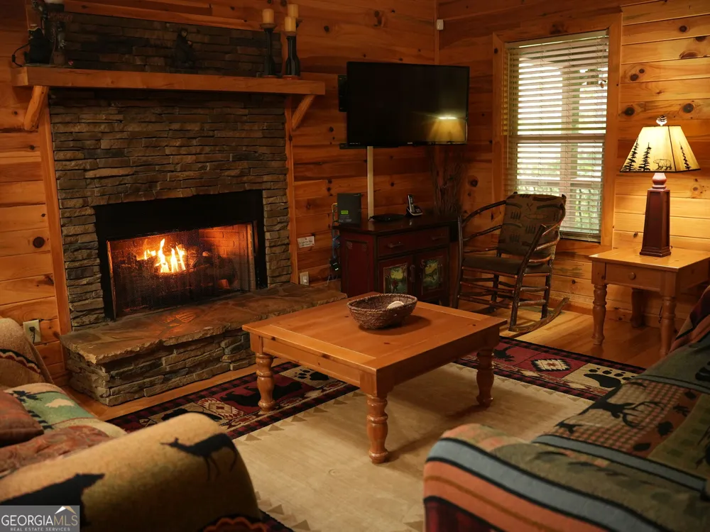 369 Myrna Branch RD Helen, GA 30545