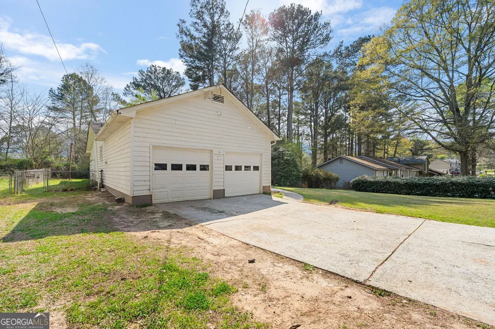 528 Raintree DR Jonesboro, GA 30238