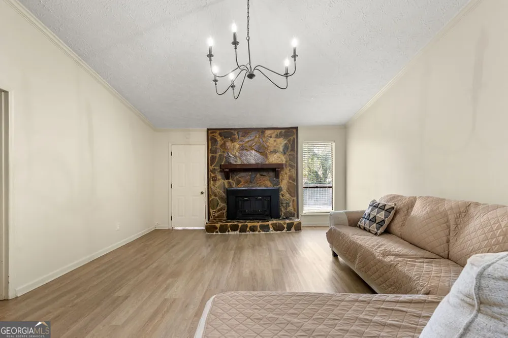 528 Raintree DR Jonesboro, GA 30238