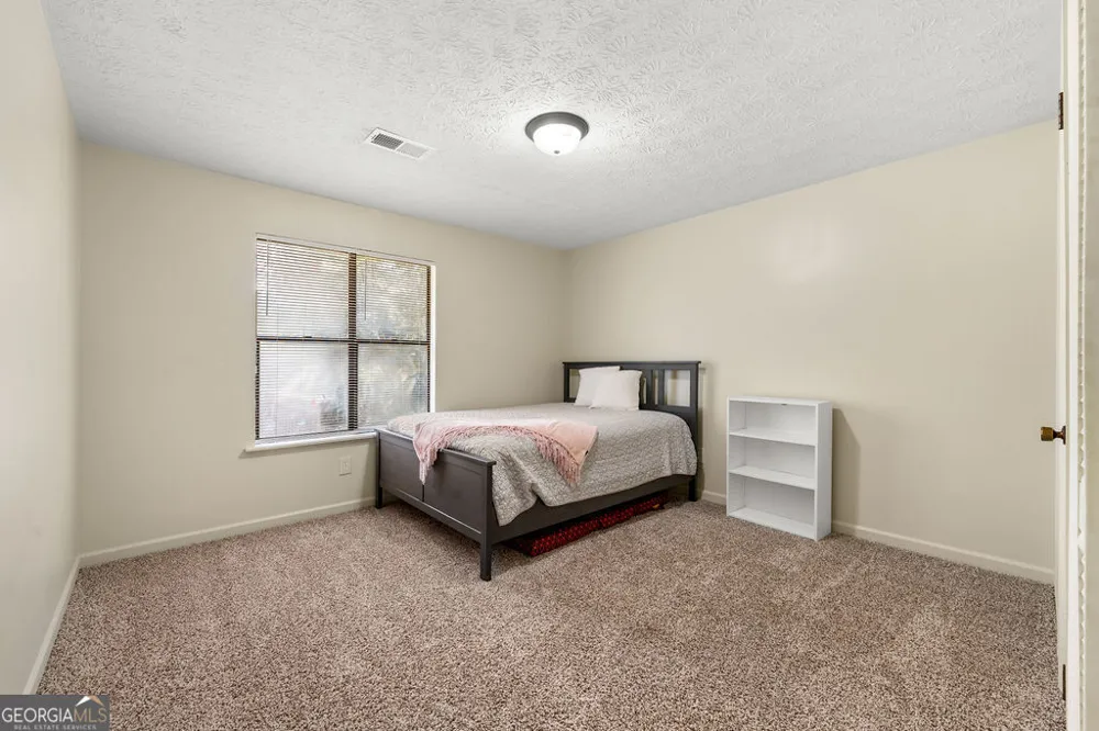 528 Raintree DR Jonesboro, GA 30238