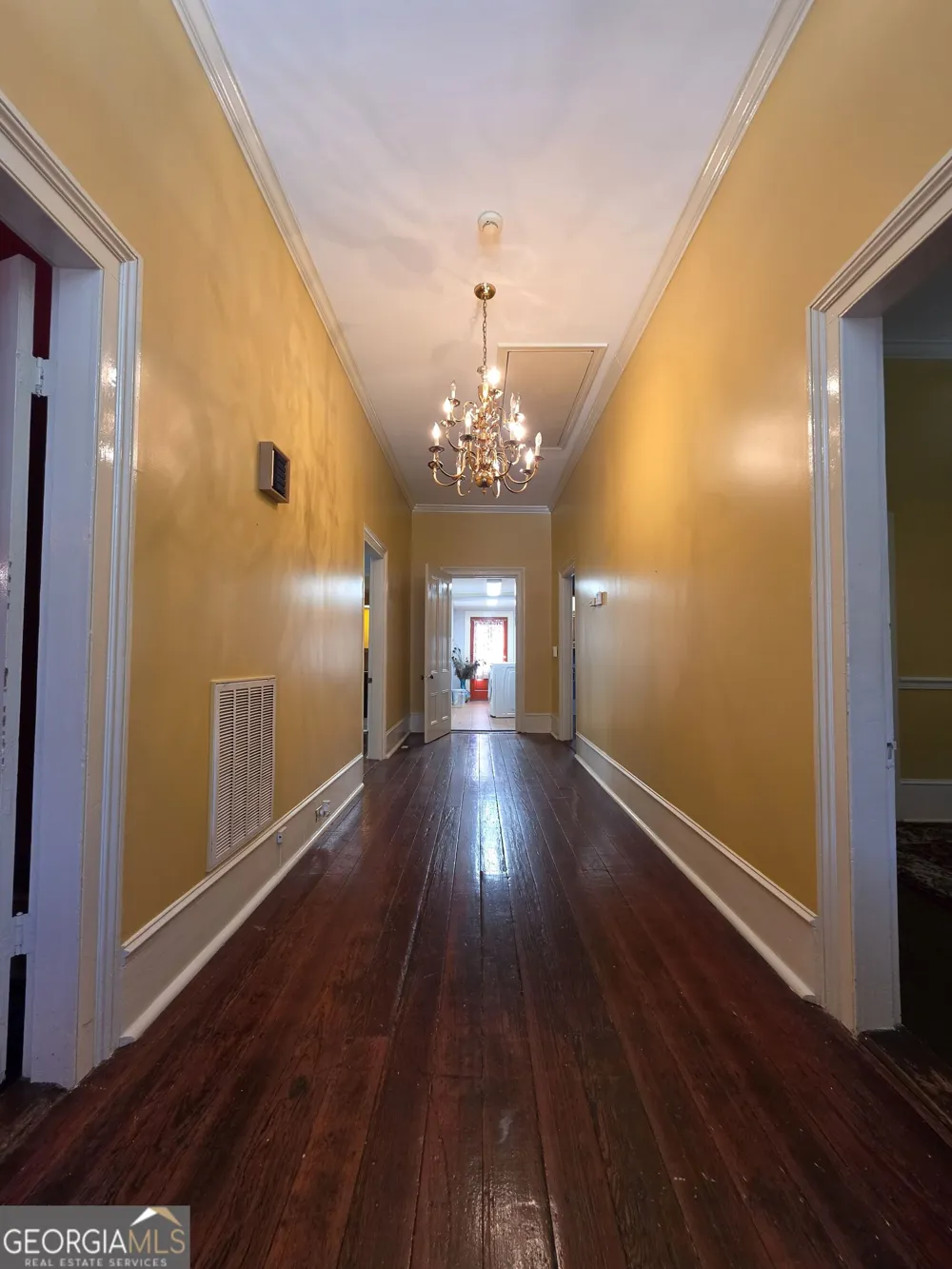992 Spring ST Macon, GA 31201