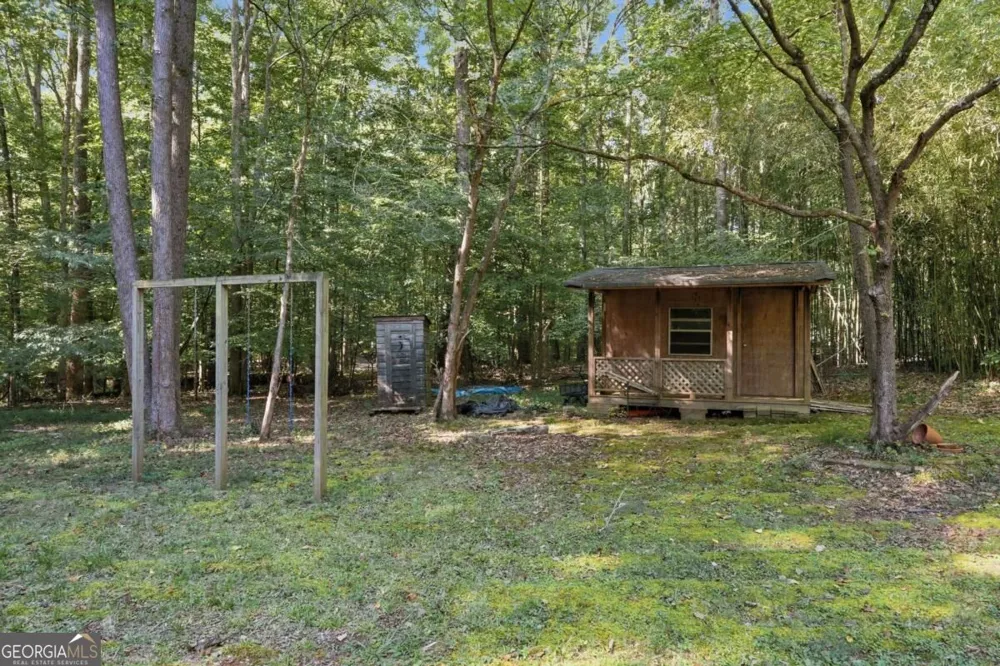 724 Clarke TRL Dacula, GA 30019