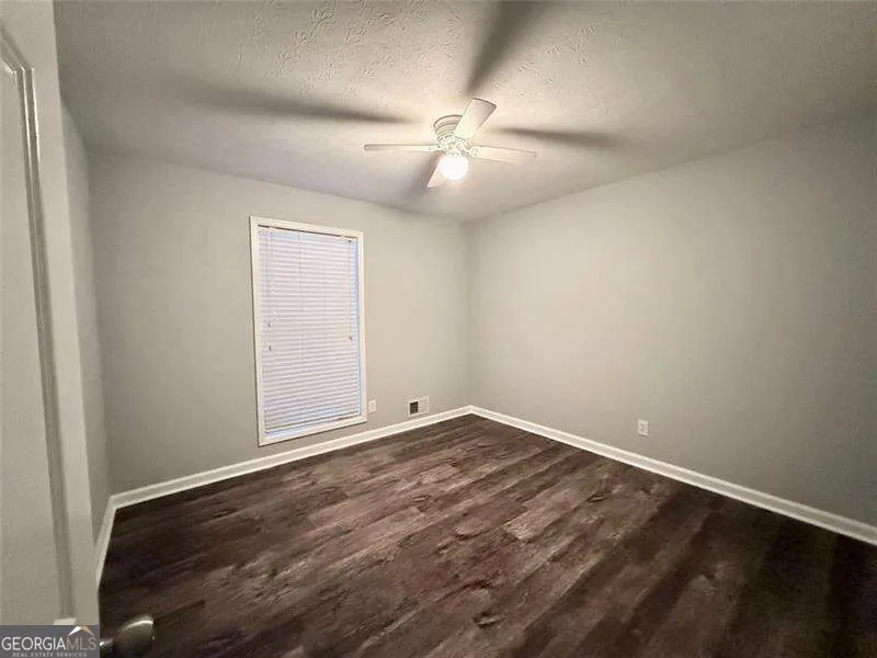 2707 HAWK DR NE Marietta, GA 30066