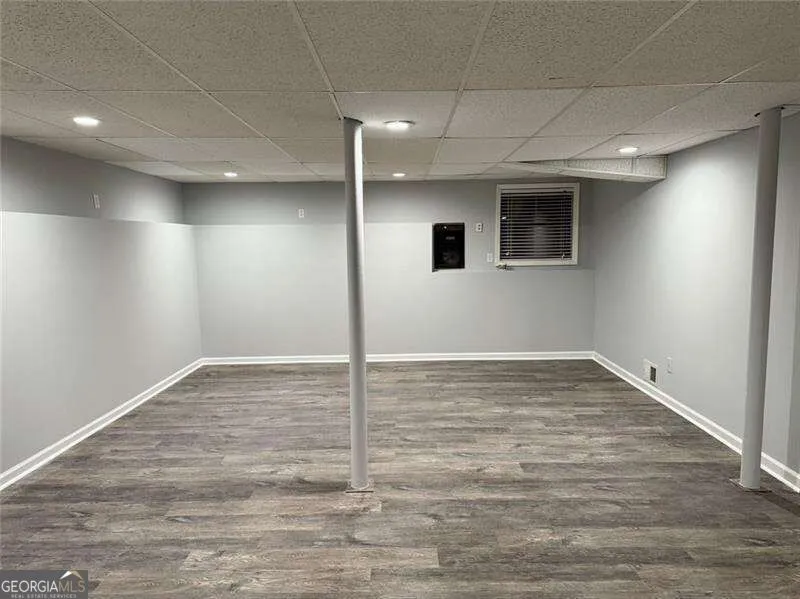 2707 HAWK DR NE Marietta, GA 30066