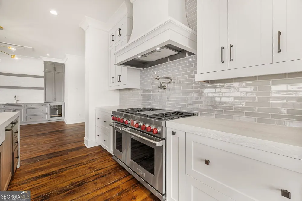 440 Geo Meyer AVE Savannah, GA 31401