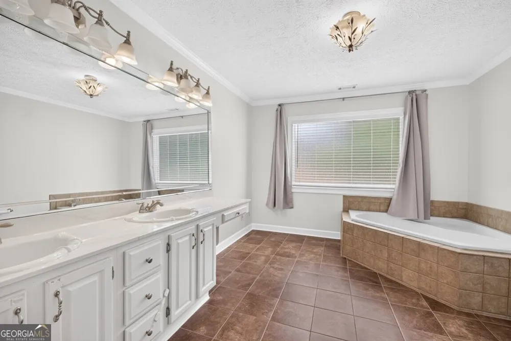 5229 Lanton CIR Gainesville, GA 30504