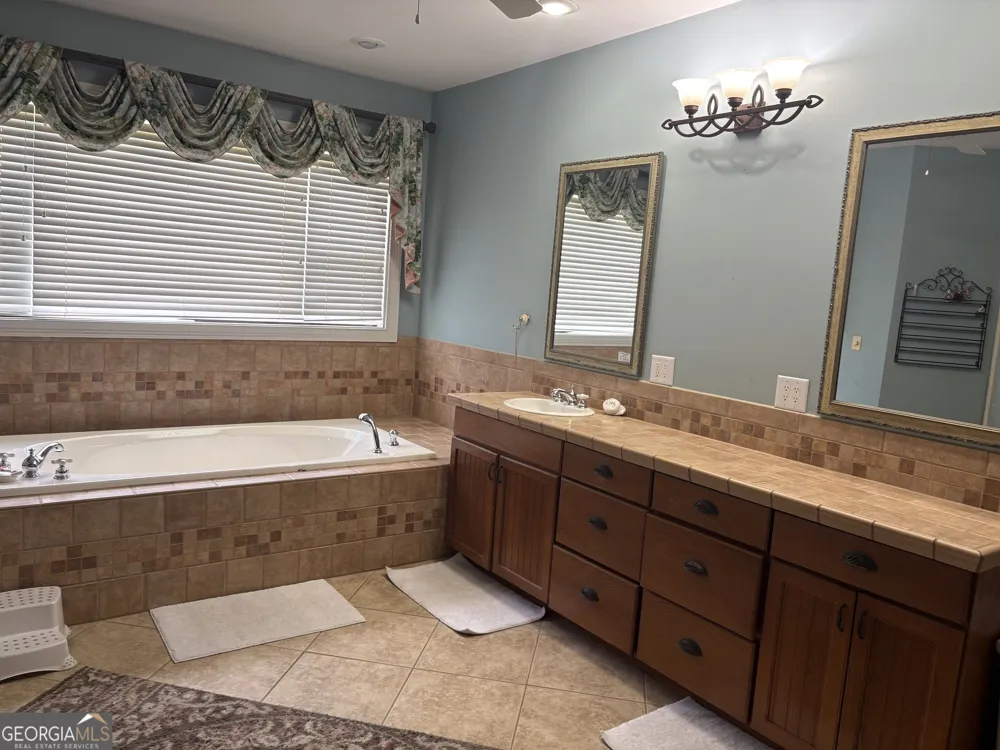 103 Turnberry CT Dublin, GA 31021