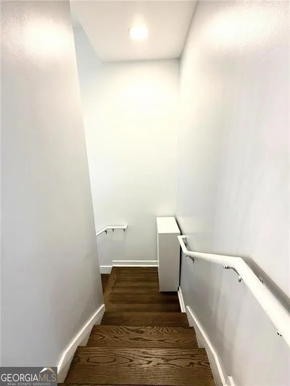 401 10th ST NW Atlanta, GA 30318