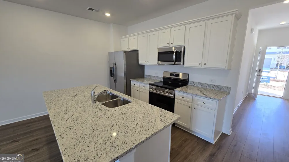 209 Kenoot DR McDonough, GA 30253